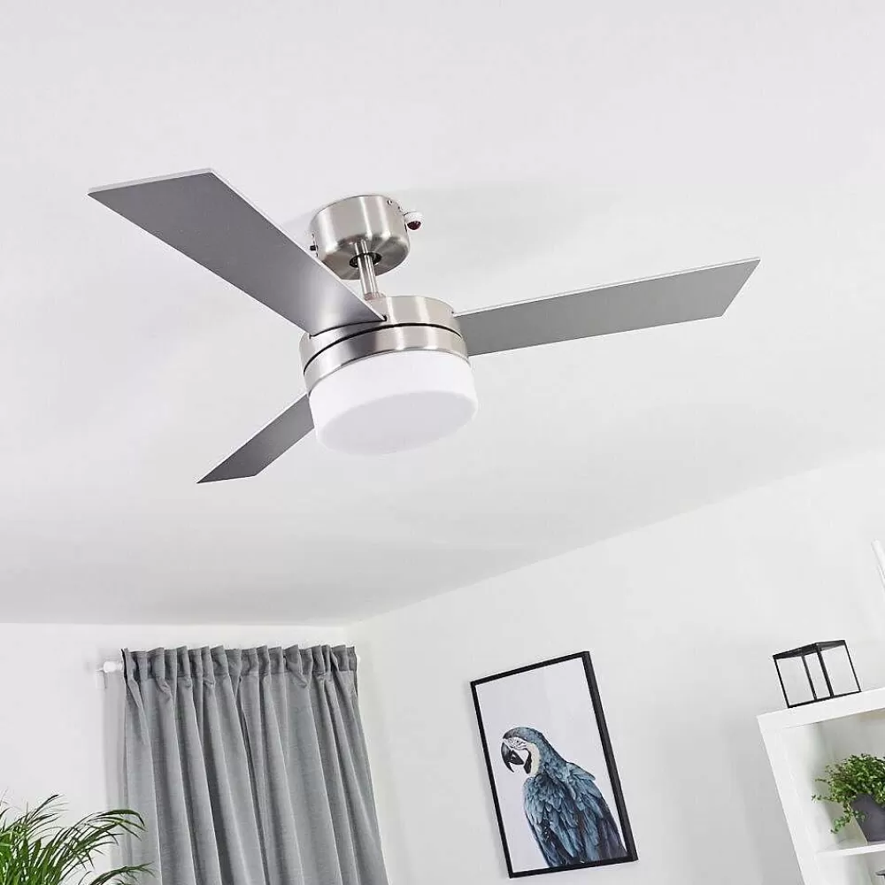 hofstein Ventilateur De Plafond Vevey Bois Clair, Nickel Mat, Argente, 2 Lumieres, Telecommandes
